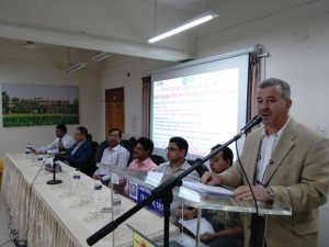 শেকৃবিতে পাখির রোগ বিষয়ক প্রশিক্ষণ শুরু